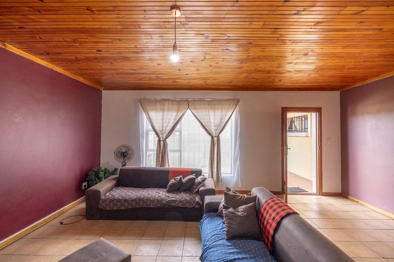 2 Bedroom Property for Sale in Grahamstown Eastern Cape